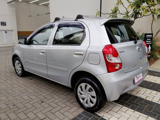 TOYOTA ETIOS 1.3 X 16V FLEX 4P AUTOMÁTICO